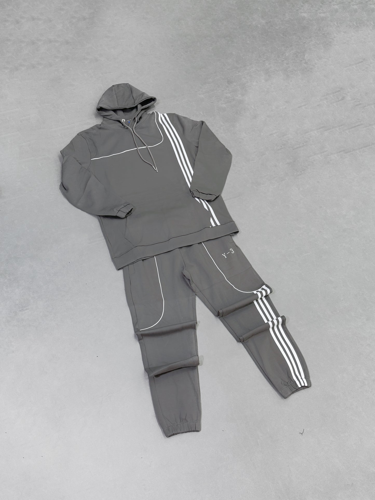 ADIDAS Y3 CAFÉ